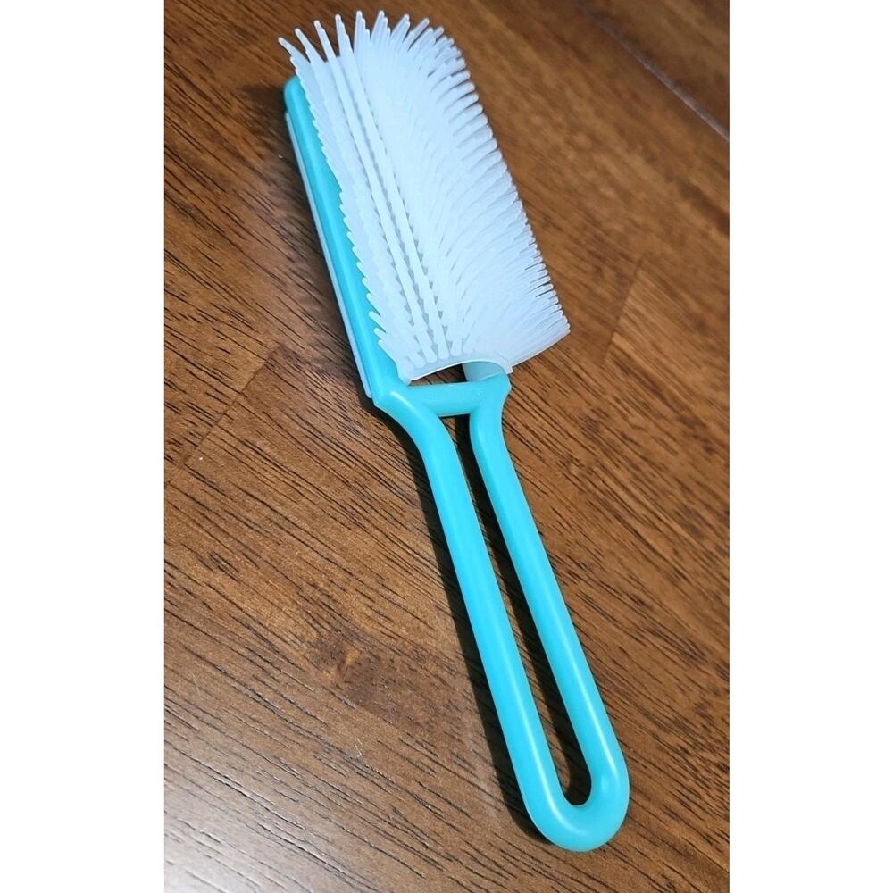 Vintage Retro Tuppercraft 8" Hair Brush Blue Teal Handle Tupperware 412 NOS